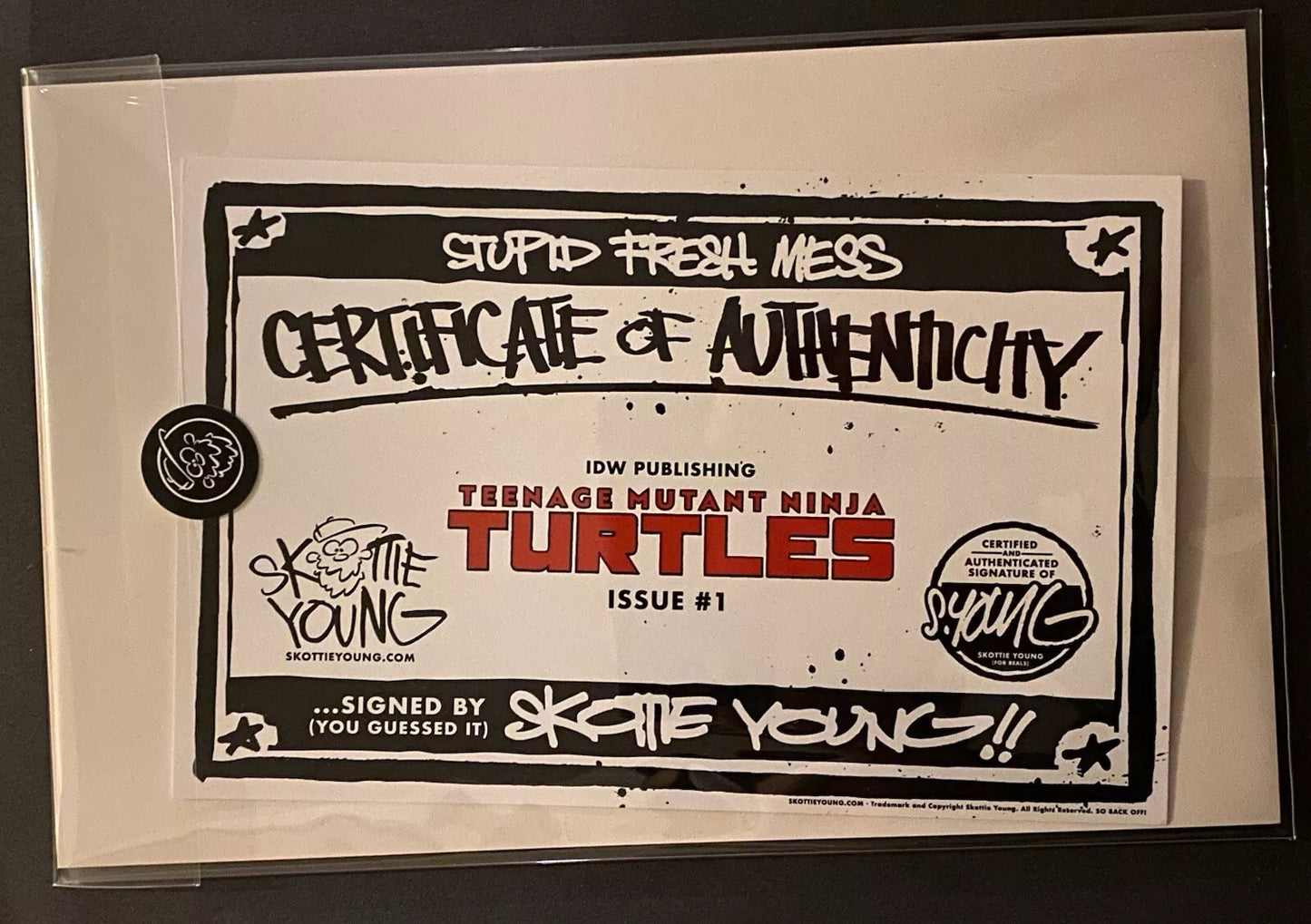 TEENAGE MUTANT NINJA TURTLES #1 SKOTTIE YOUNG EXCLUSIVE SIGNED WITH COA