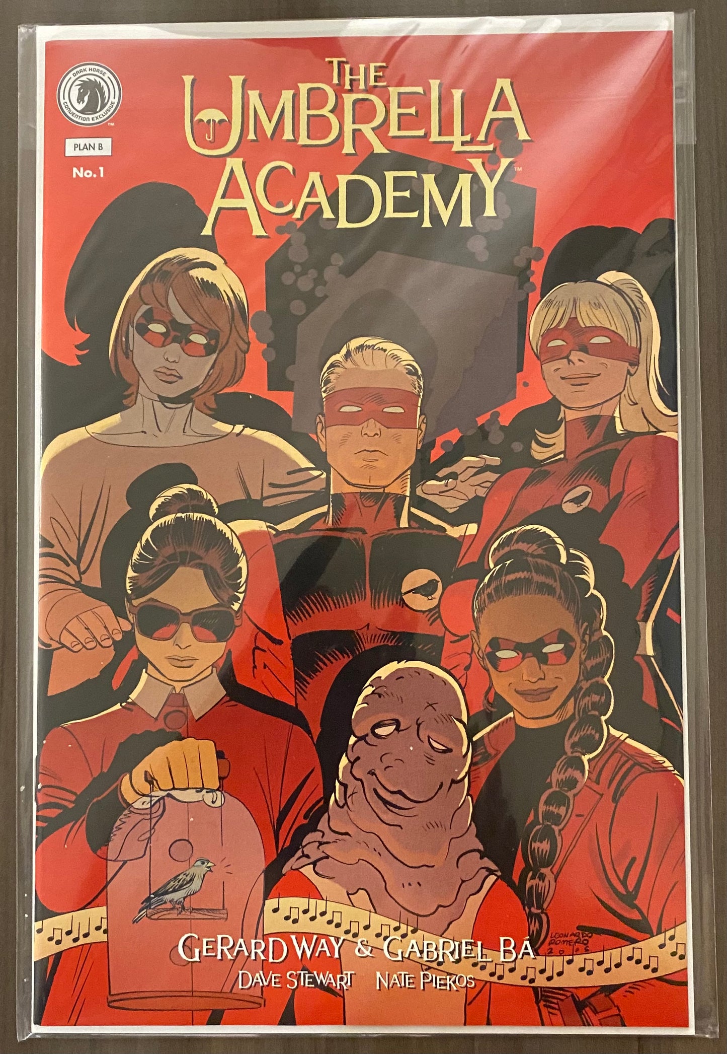 NYCC 2025 EXCLUSIVE RETAILER UMBRELLA ACADEMY #1 COVER